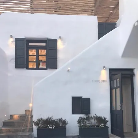 マイコクーン * Mykonos Town
