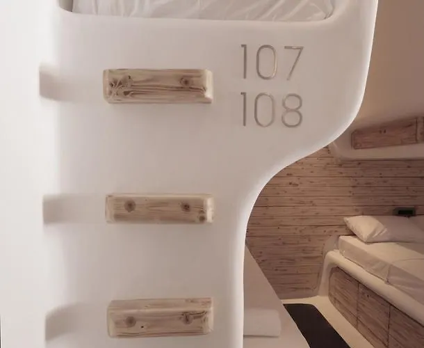 Хостел Mycocoon