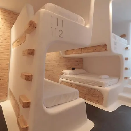 شباب Mycocoon